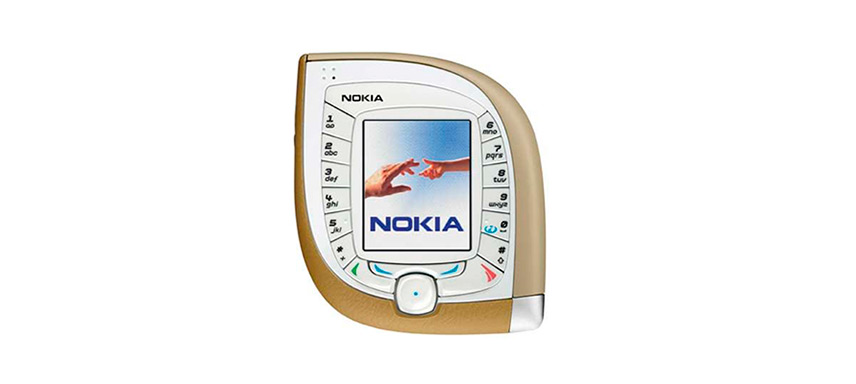 нокиа 7600.jpg